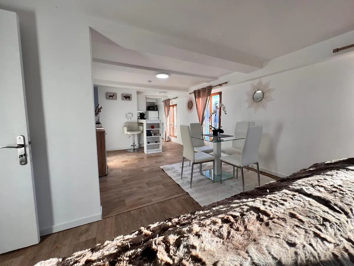 Chalet Millou Beuil 0*,  France